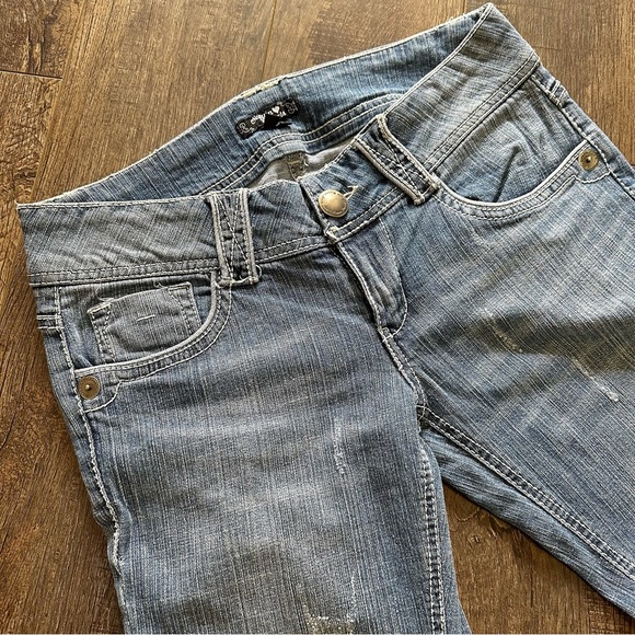Sequin Hearts Size 7 Blue Jeans Straight Leg Cropped Womens Light Wash Mid Rise - Picture 7 of 14